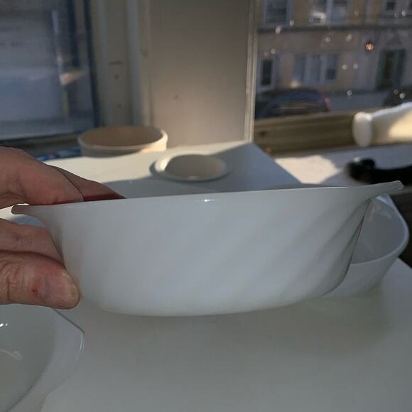 VINTAGE Set of 4 Fire King Milk Glass Ripple Mini Casserole Ramekins w/ Handles - Picture 7 of 10